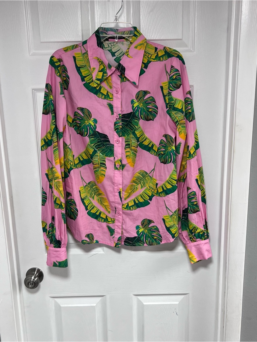 Pink Tropical Leaf Print Women’s Button-Up Shirt Size L
